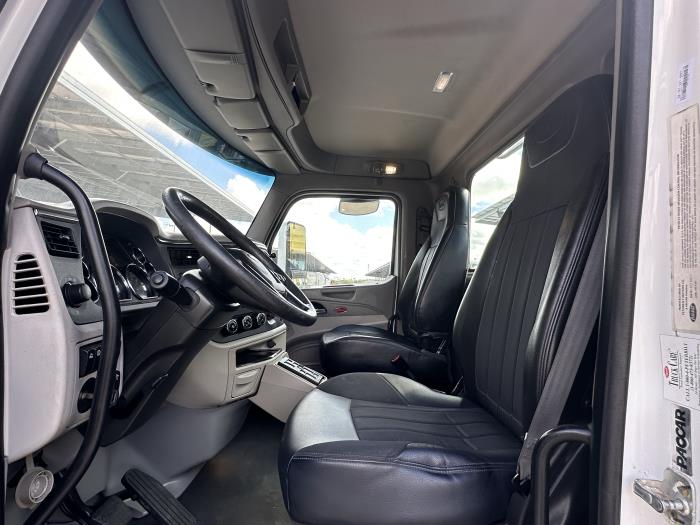 2018 Peterbilt 579-11