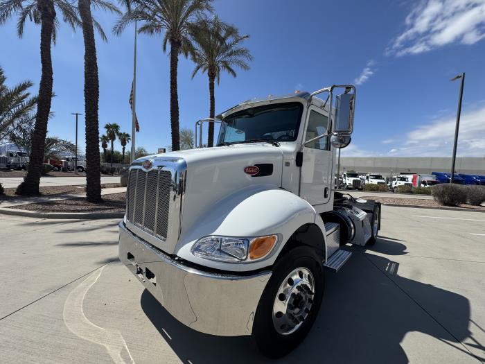 2018 Peterbilt 337-1