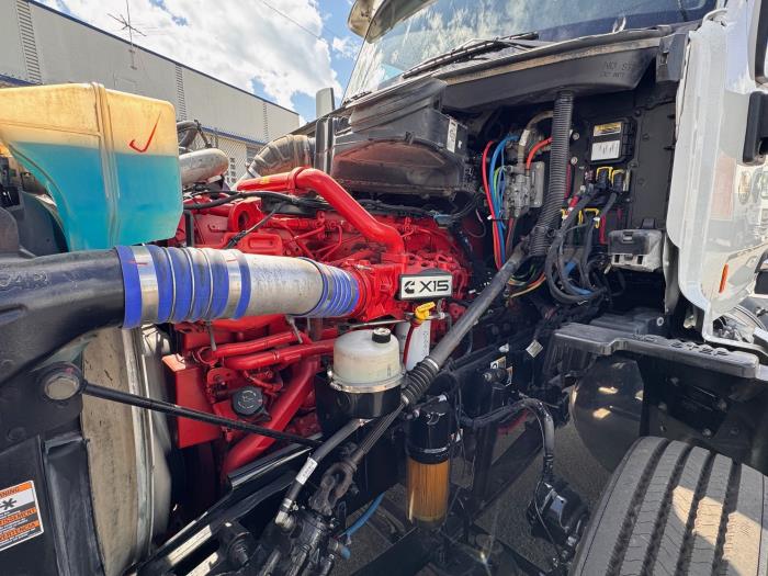 2021 Peterbilt 579-10