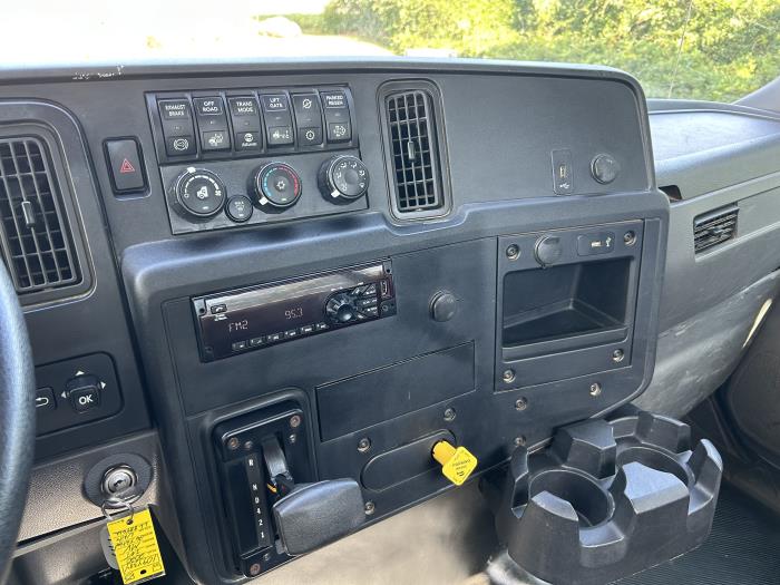 2020 International MV607-9