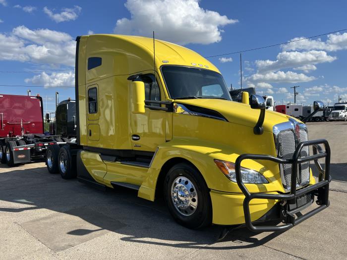 2024 Kenworth T680 photo 4