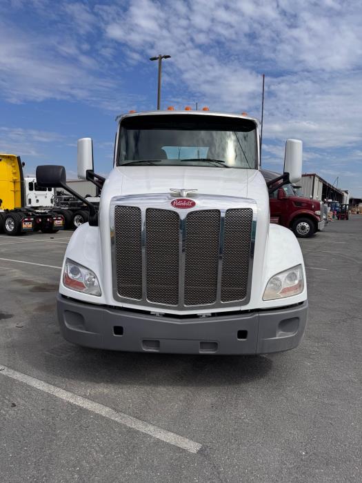 2021 Peterbilt 579-2