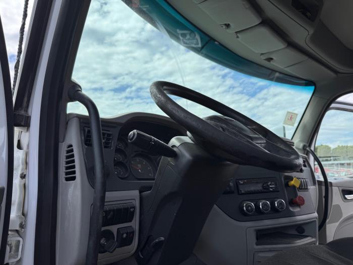 2021 Peterbilt 579-11