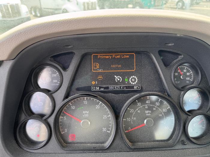 2021 Peterbilt 579-13