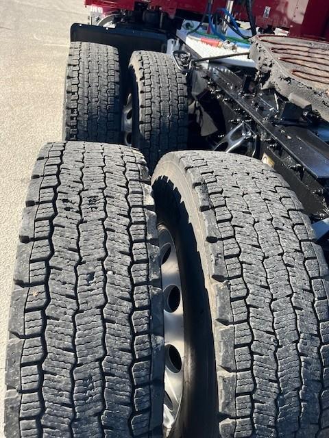 2022 Peterbilt 579-6