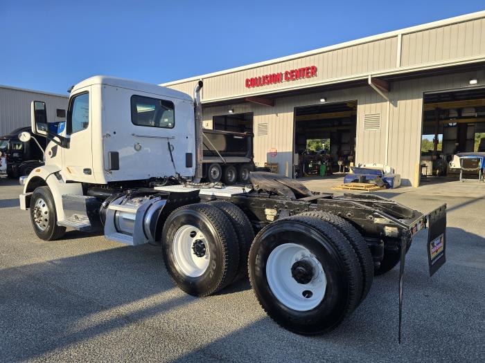 2020 Peterbilt 567-3