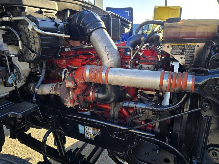 2020 Peterbilt 567-18