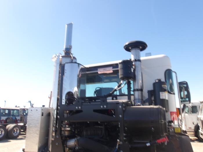 2025 Peterbilt 520-11