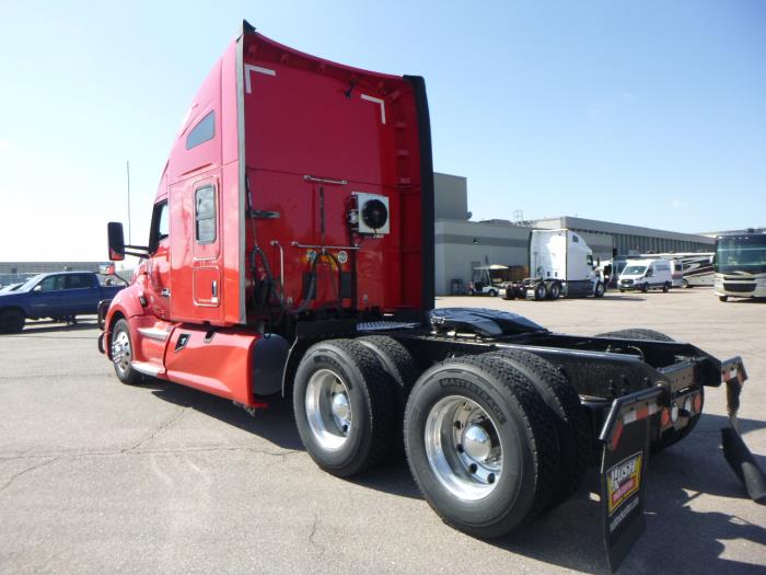 2021 Kenworth T680-4