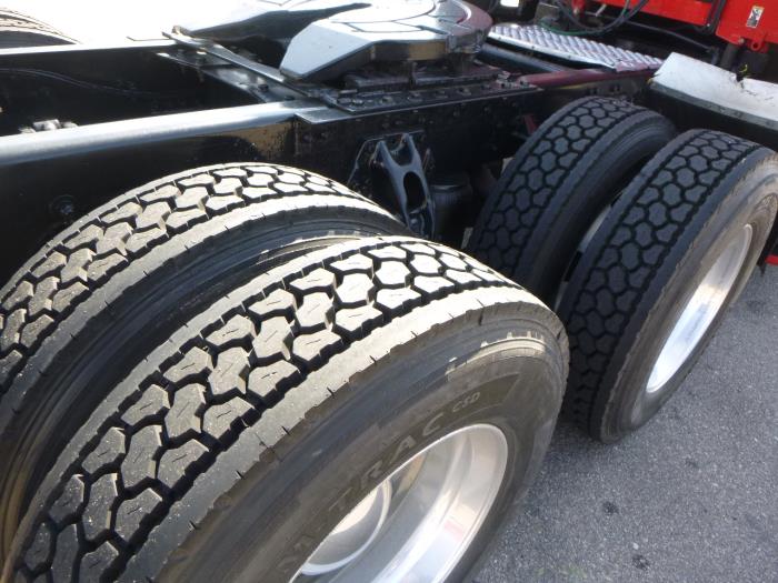 2021 Kenworth T680-10