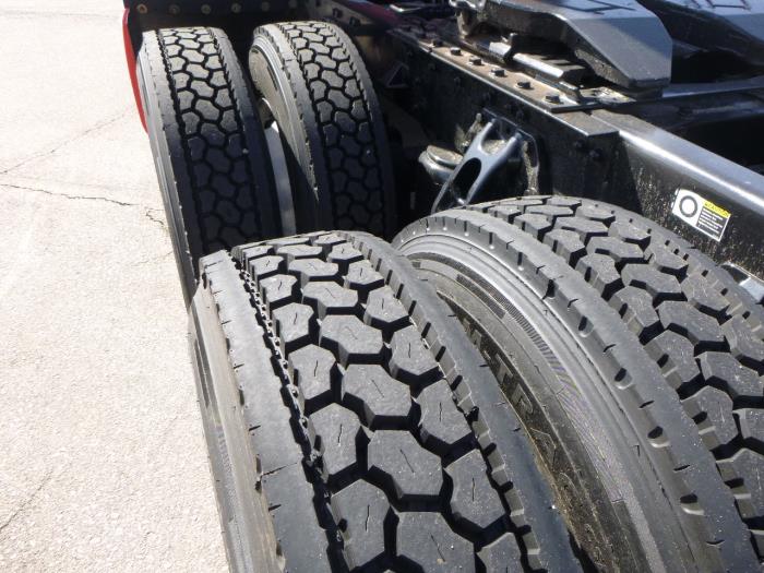 2021 Kenworth T680-12