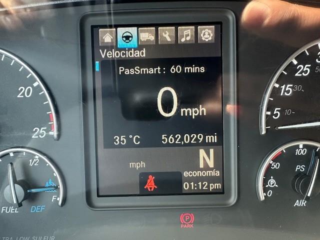 2021 Freightliner Cascadia-7