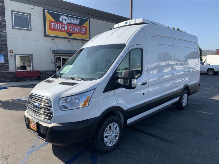 2025 Ford Transit-350-1