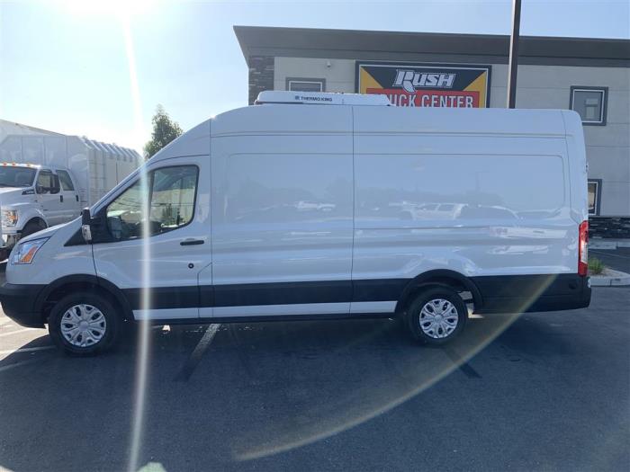 2025 Ford Transit-350-2