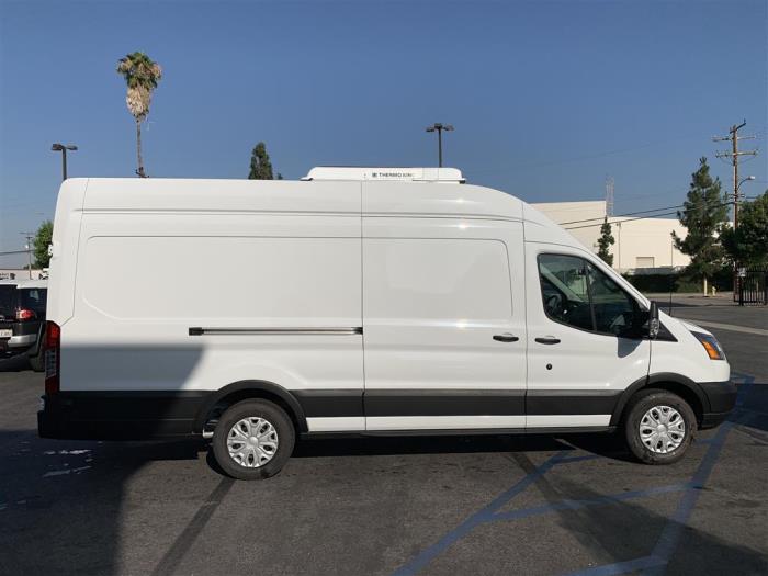 2025 Ford Transit-350-6