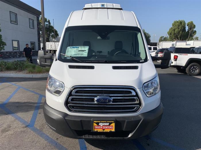 2025 Ford Transit-350-8