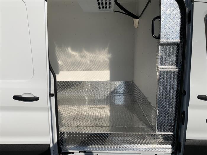 2025 Ford Transit-350-10