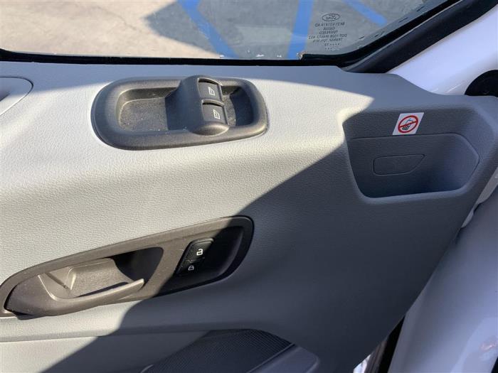 2025 Ford Transit-350-16