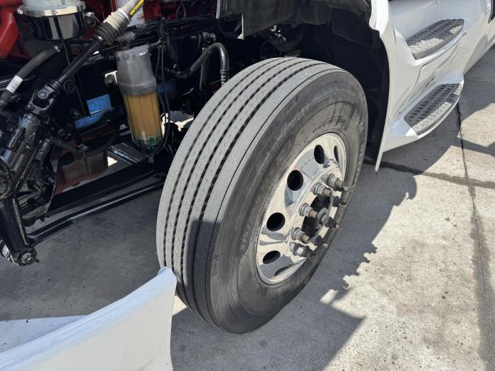 2022 Peterbilt 579-14