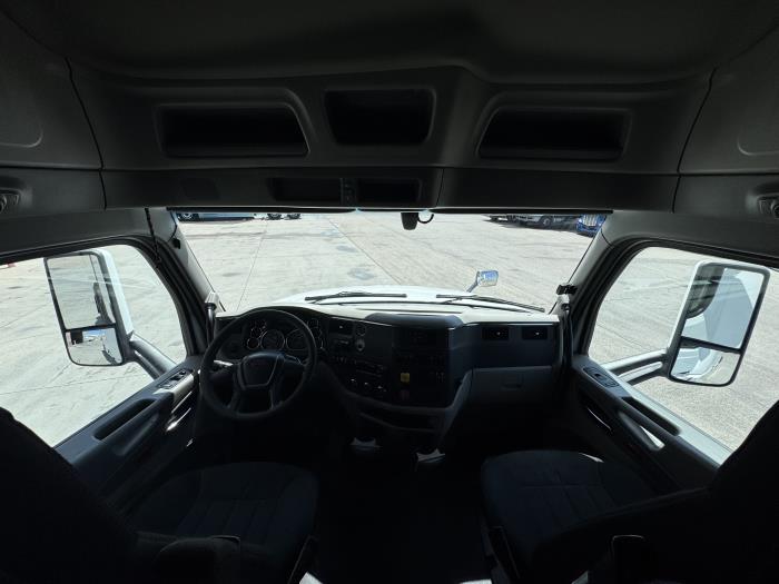 2022 Peterbilt 579-31