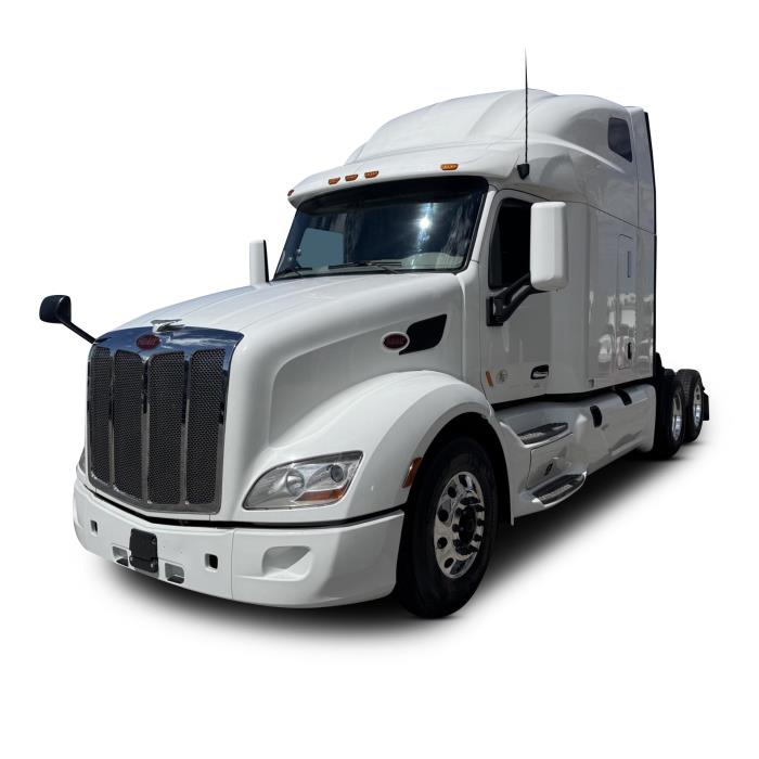 2022 Peterbilt 579-0