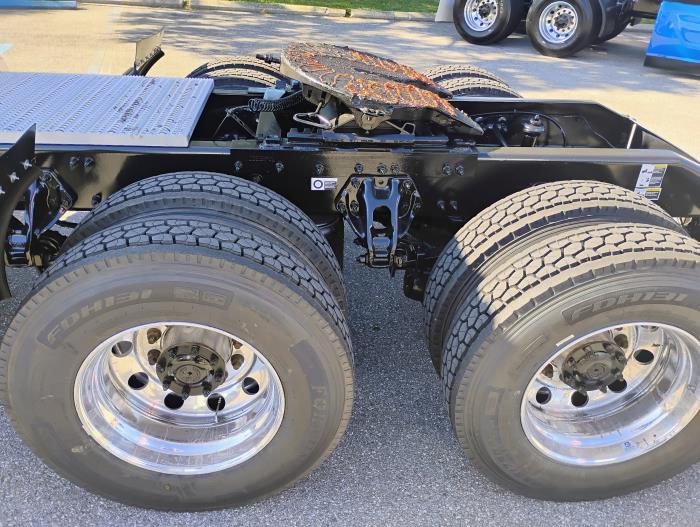 2020 Peterbilt 579-4