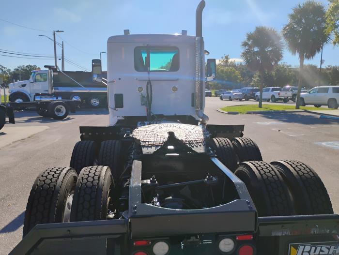 2020 Peterbilt 579-5