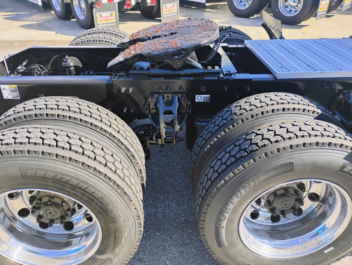 2020 Peterbilt 579-6