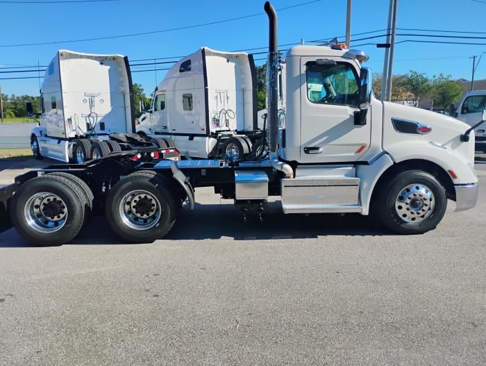 2020 Peterbilt 579-7