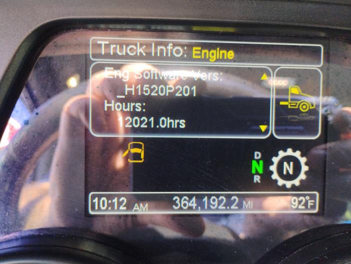 2020 Peterbilt 579-18