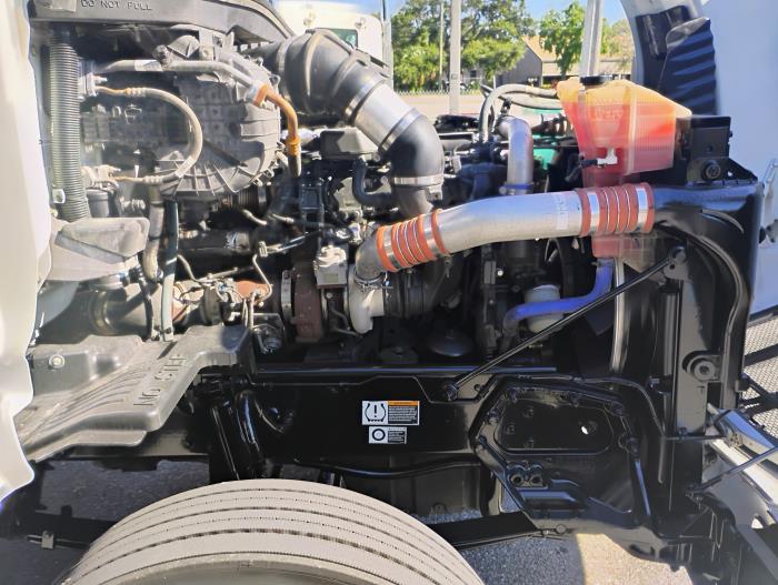 2020 Peterbilt 579-13