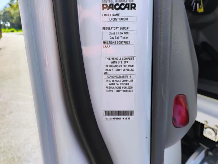 2020 Peterbilt 579-15