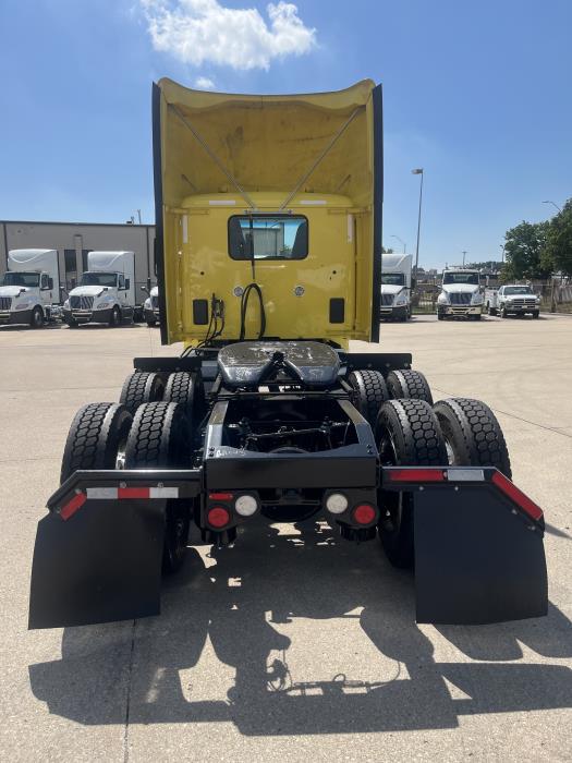 2021 Peterbilt 579 photo 4
