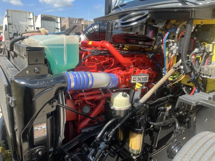 2021 Peterbilt 579-13