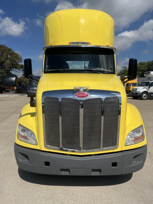 2021 Peterbilt 579-6