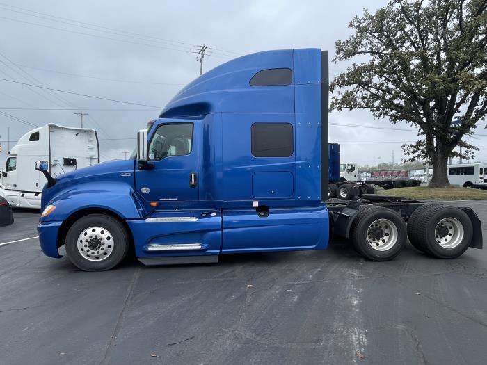 2020 International LT625-4