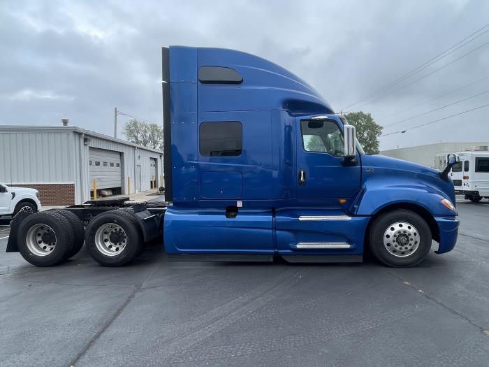 2020 International LT625-5