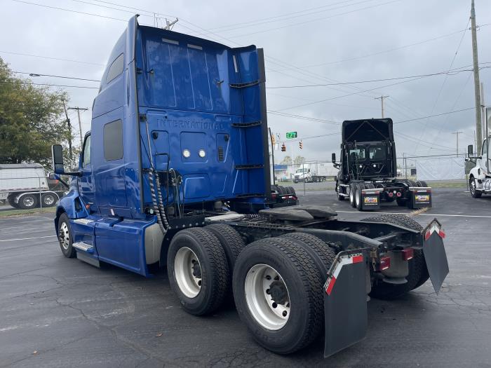 2020 International LT625-6