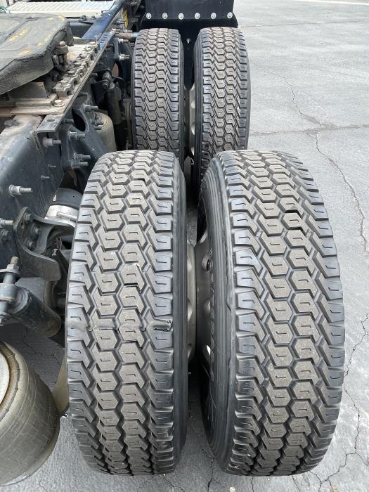 2020 International LT625-10