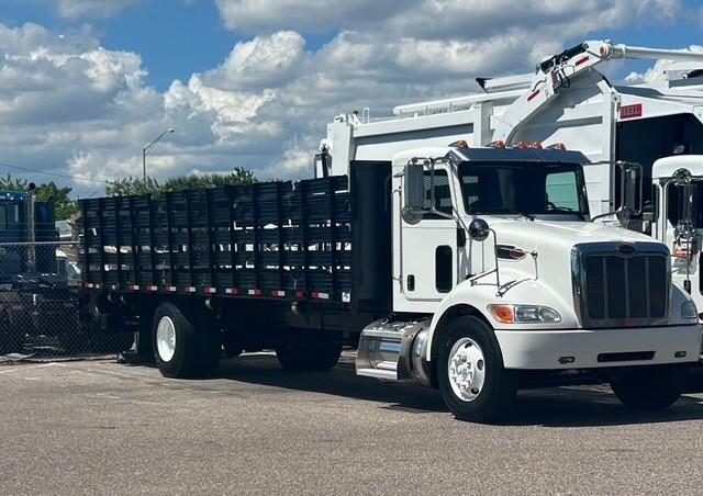 2019 Peterbilt 330-20