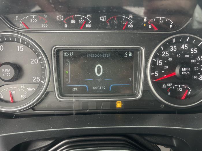 2020 International LT625-15