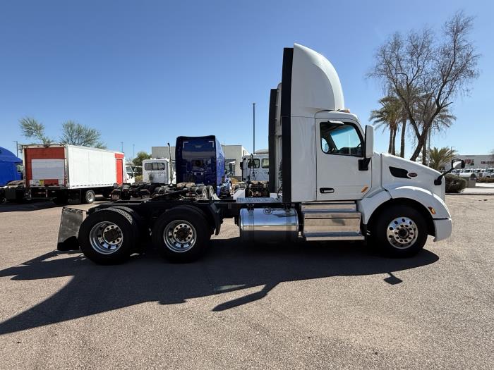 2020 Peterbilt 579-6