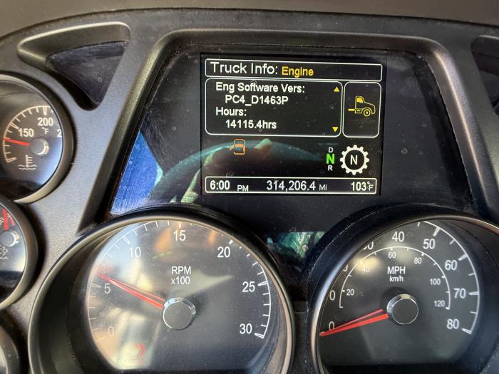 2020 Peterbilt 579-11