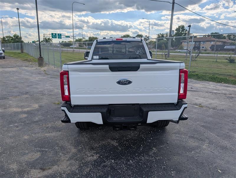 2026 Ford F-350 Super Cab SRW 4x4 Pickup for sale #1951179 - photo 8