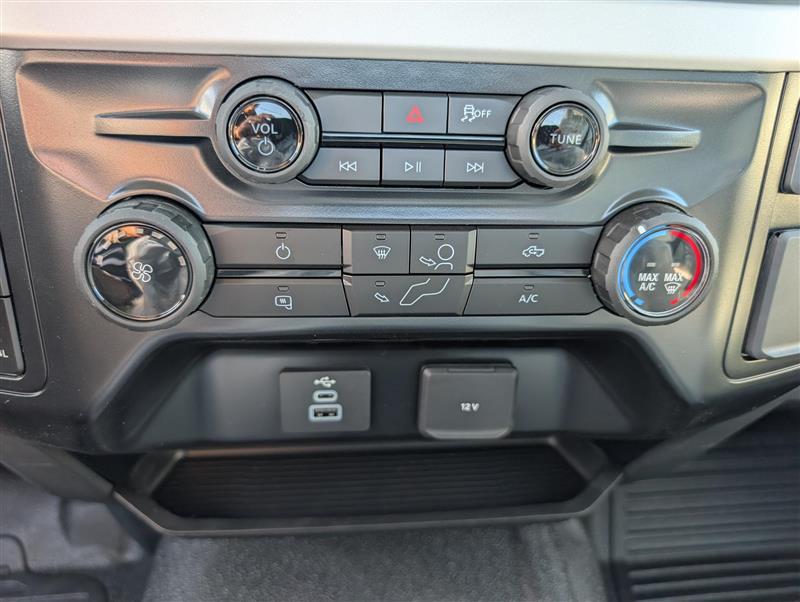 2025 Ford F-450 Regular Cab DRW 4x4 Reading Service Truck for sale #1941643 - photo 17