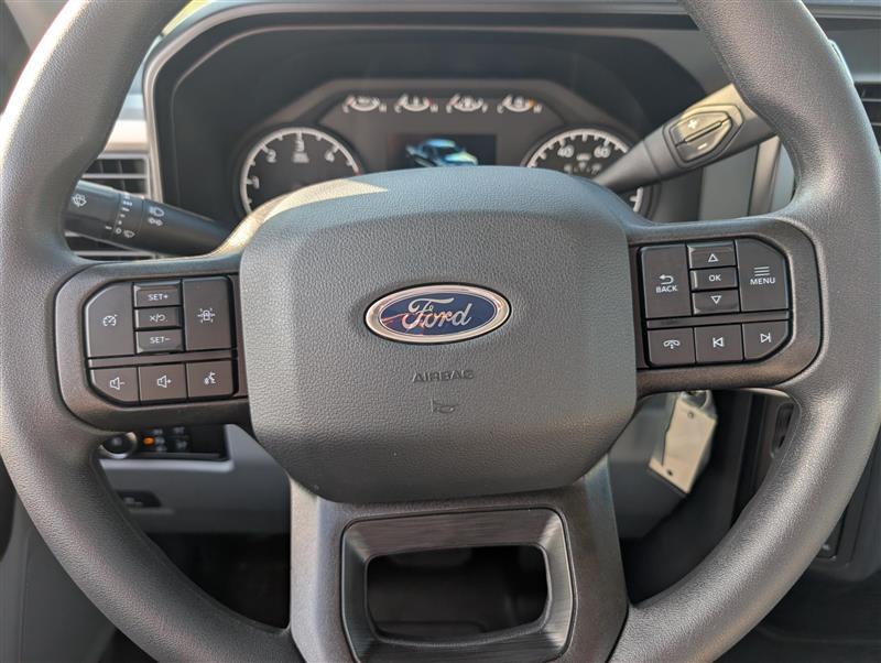 2025 Ford F-450 Regular Cab DRW 4x4 Reading Service Truck for sale #1941643 - photo 14