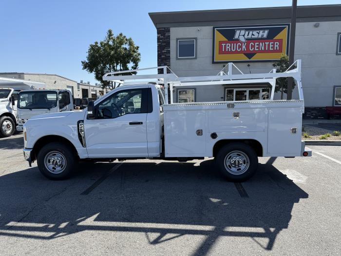 2026 Ford F-250 XL photo 3