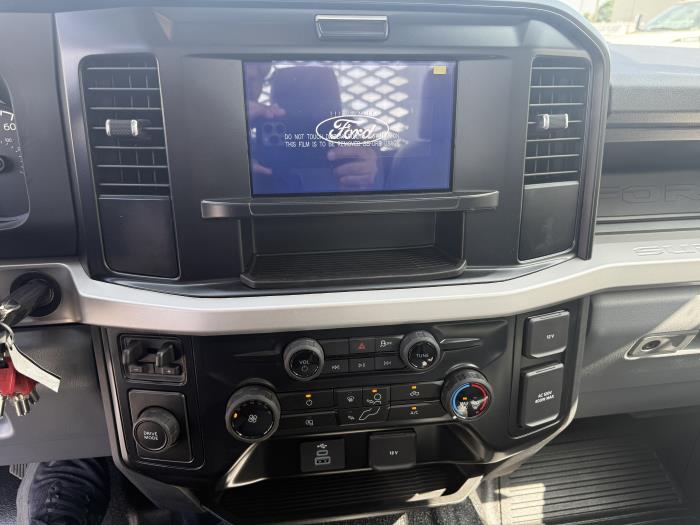 2025 Ford F-550-27