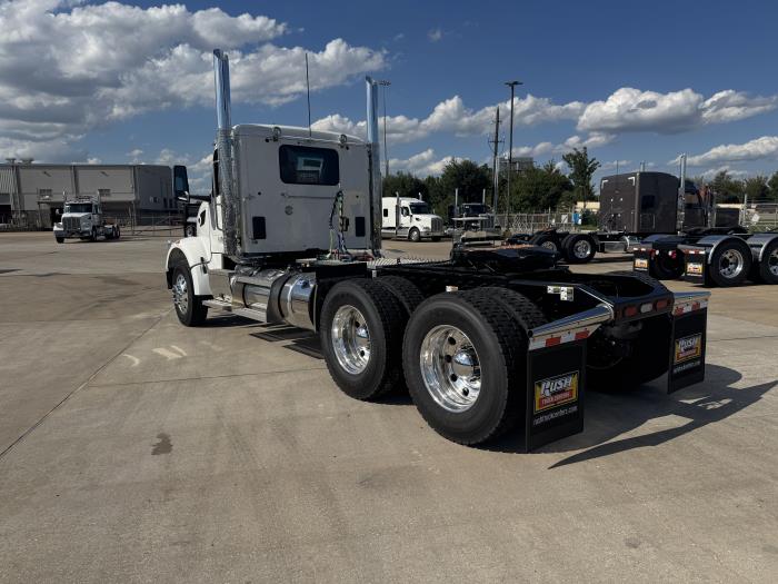 2026 Peterbilt 567-4