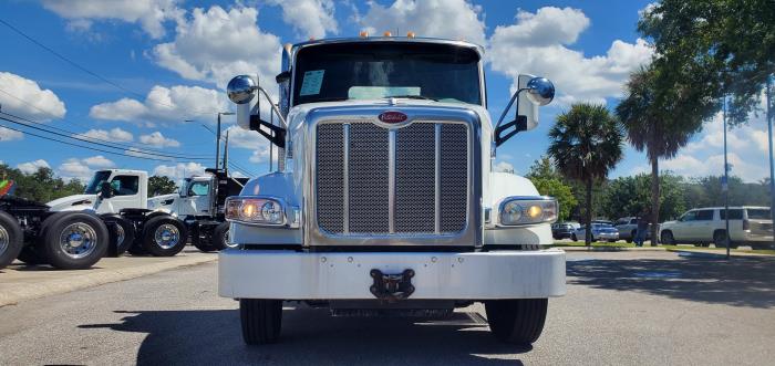 2020 Peterbilt 567-2